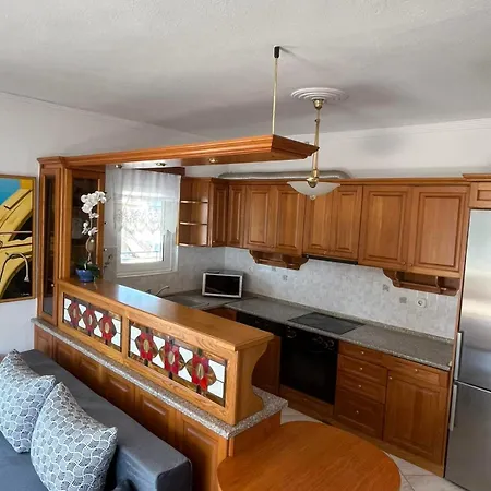 Peramos Luxury 2 Apartmán *